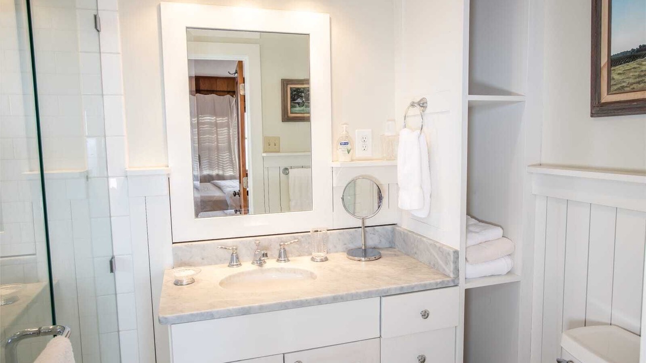 Photo of Bathroom in Blowing Rock
