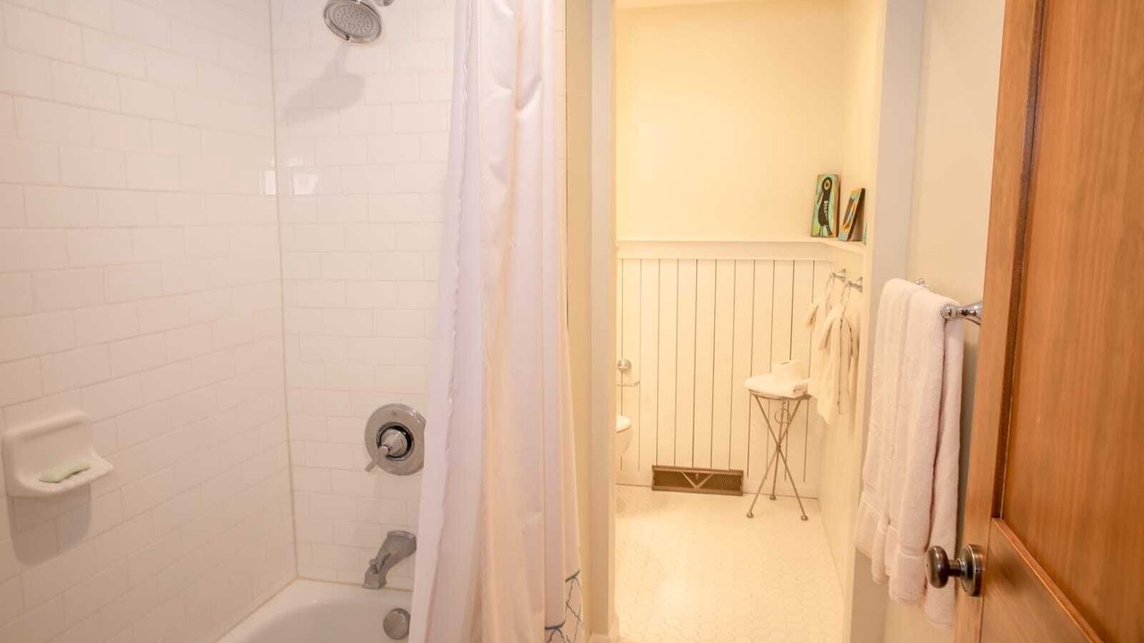 Photo of Bathroom in Blowing Rock