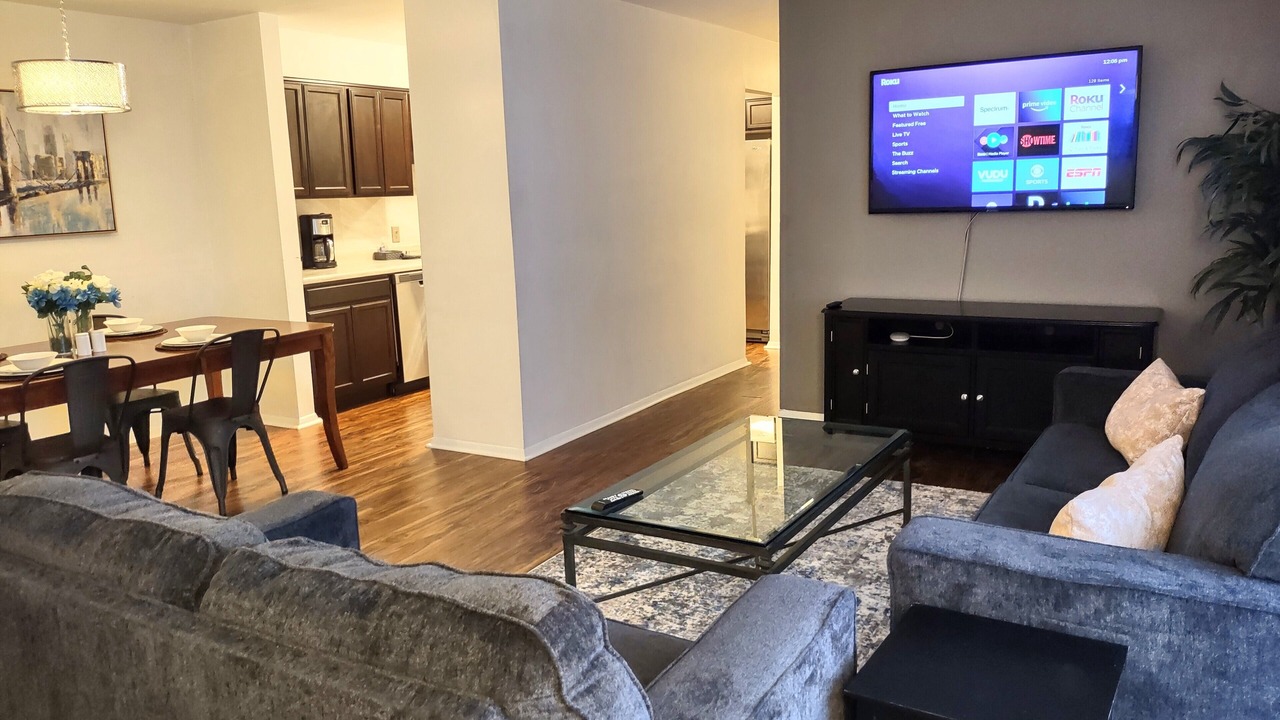 Photo of Livingroom in Southwest Raleigh