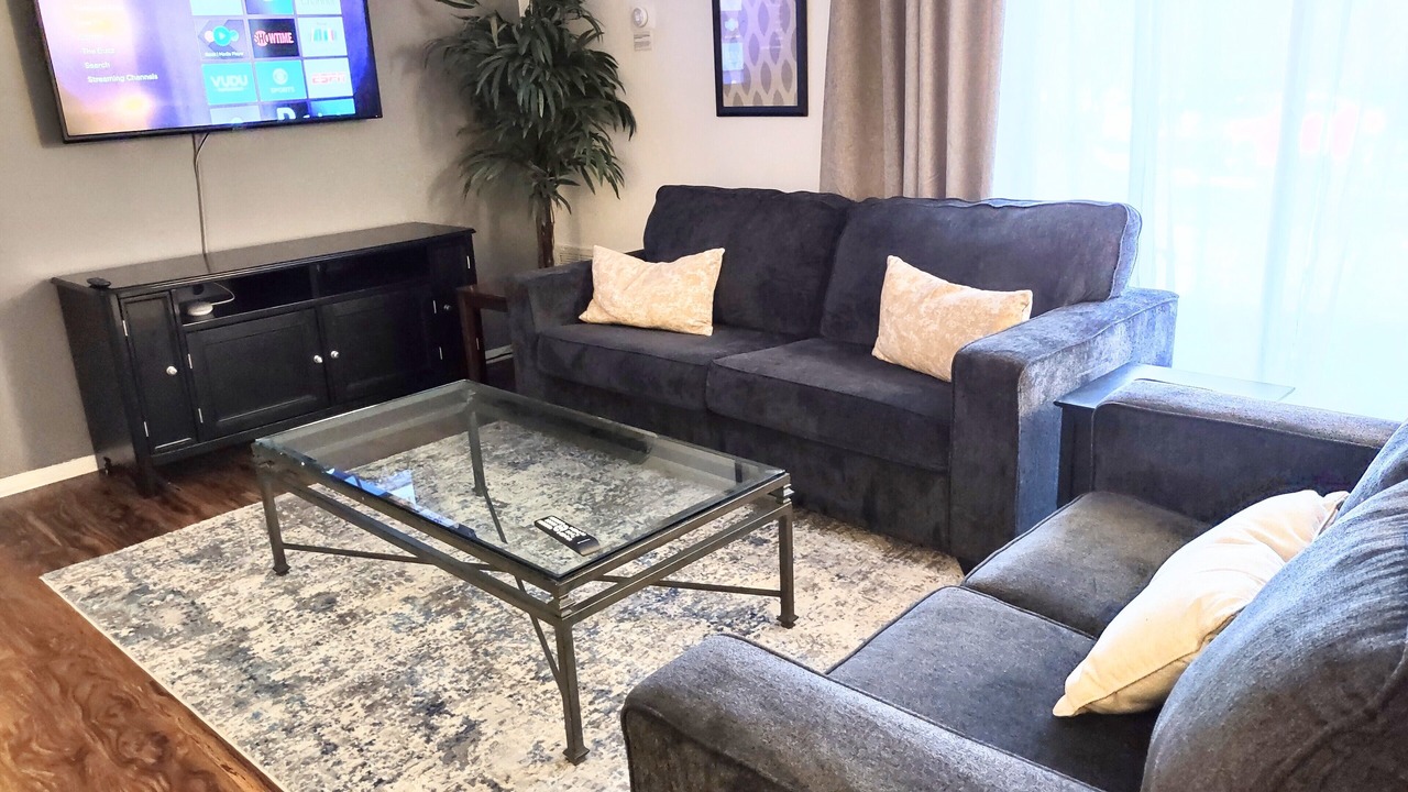 Photo of Livingroom in Southwest Raleigh