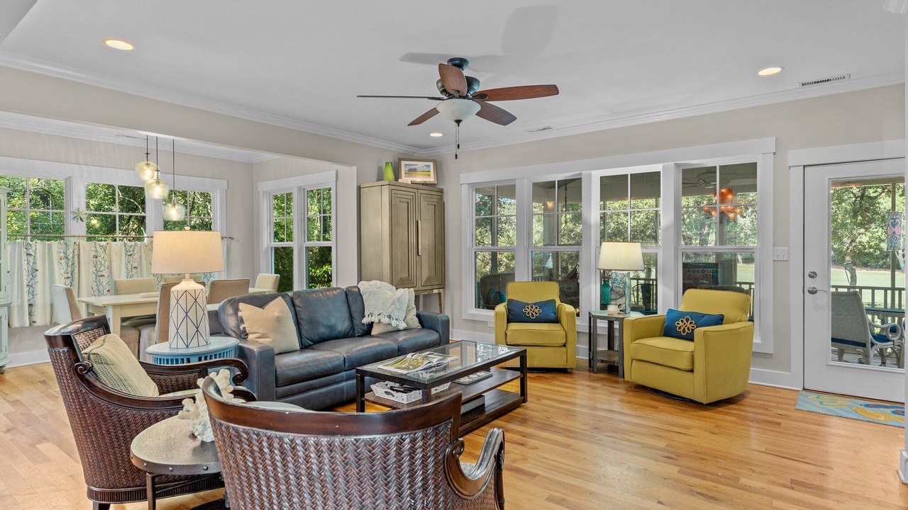 Photo of Livingroom in Bald Head Island