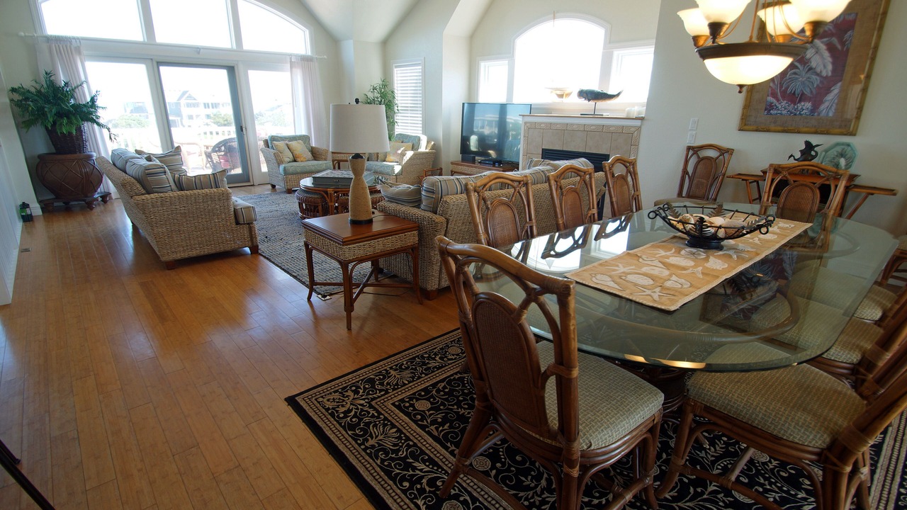 Photo of Livingroom in Kitty Hawk