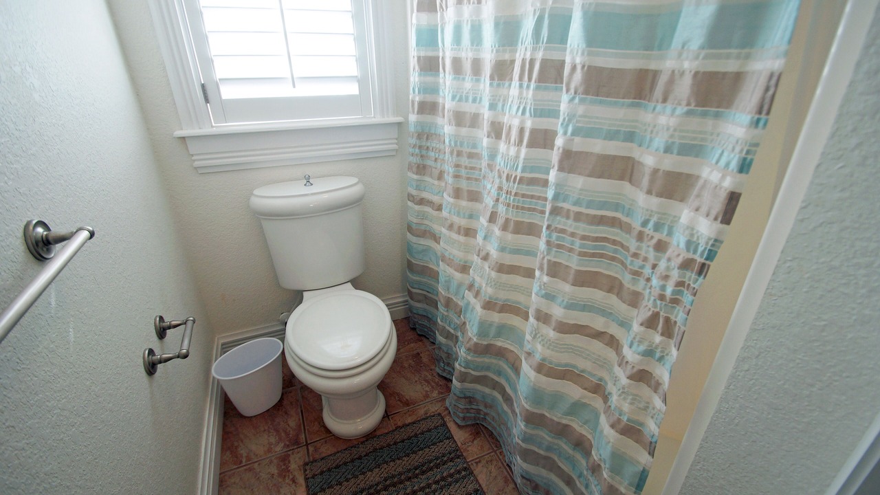 Photo of Bathroom in Kitty Hawk