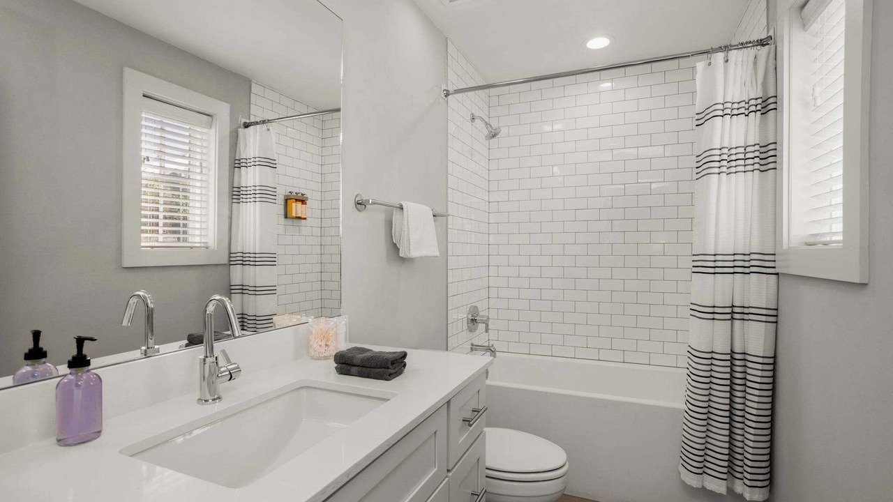Photo of Bathroom in Historic Waverly