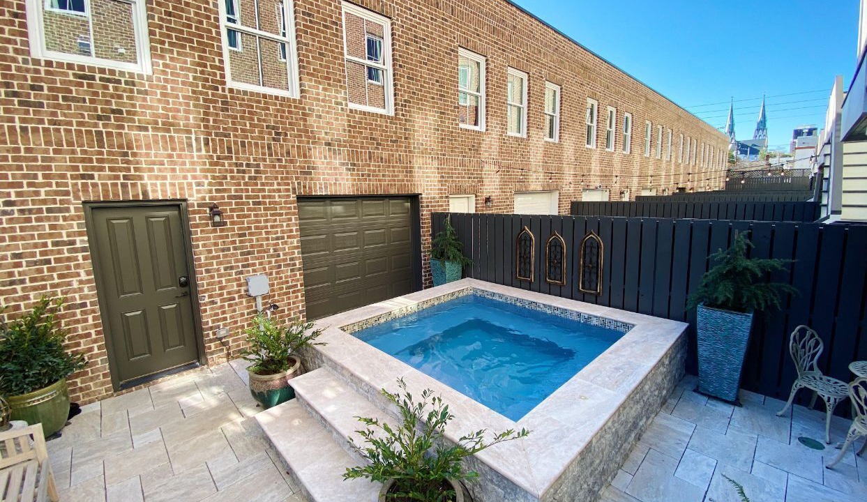 Photo of Outdoor in Historic District - North