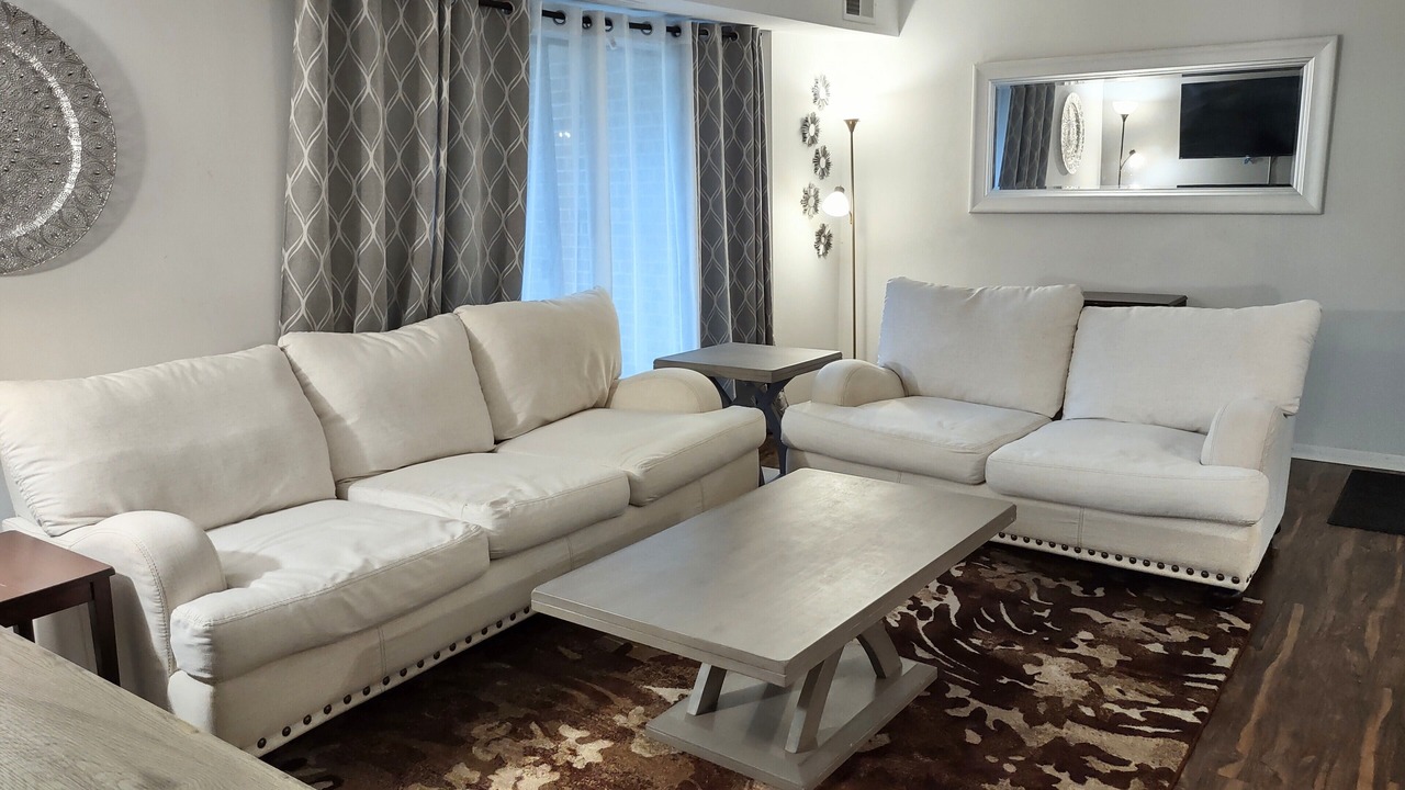 Photo of Livingroom in Southwest Raleigh