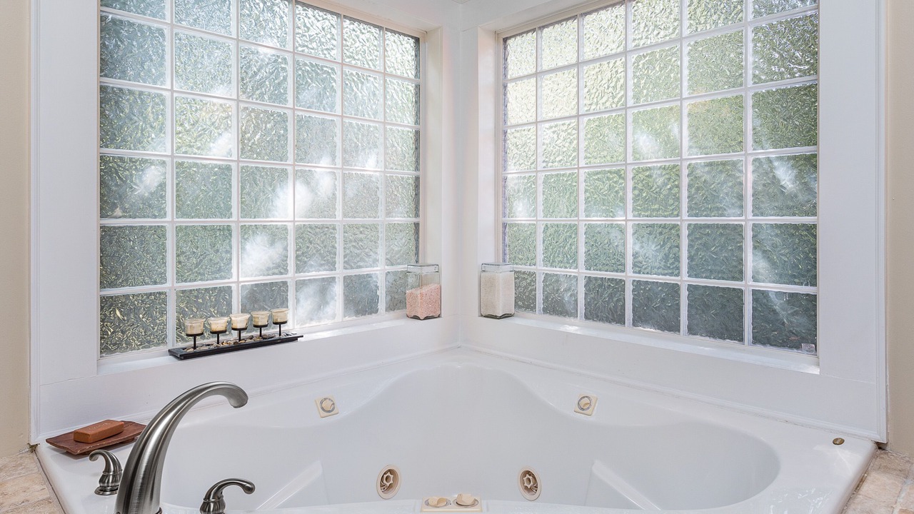 Photo of Bathroom in Woodfin