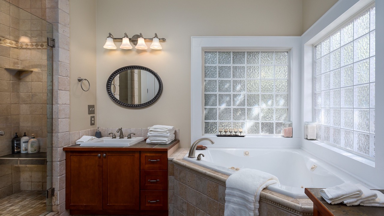 Photo of Bathroom in Woodfin