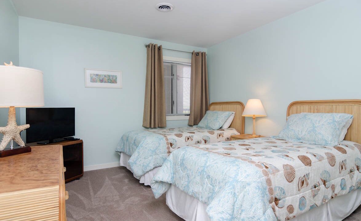 Photo of Bedroom in Shell Island