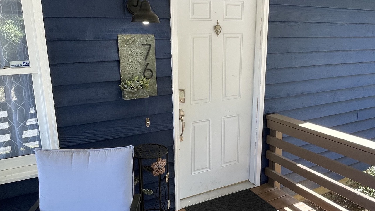 Photo of Patio Balcony in Hendersonville