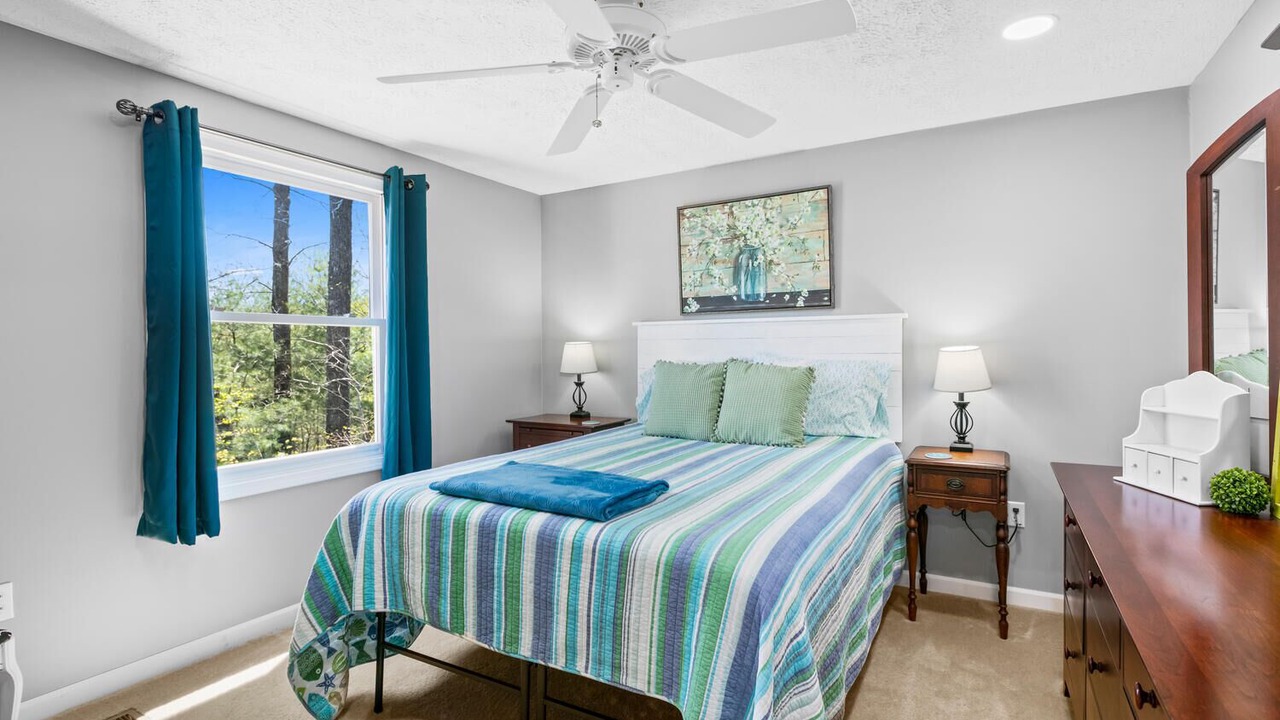 Photo of Bedroom in Hendersonville