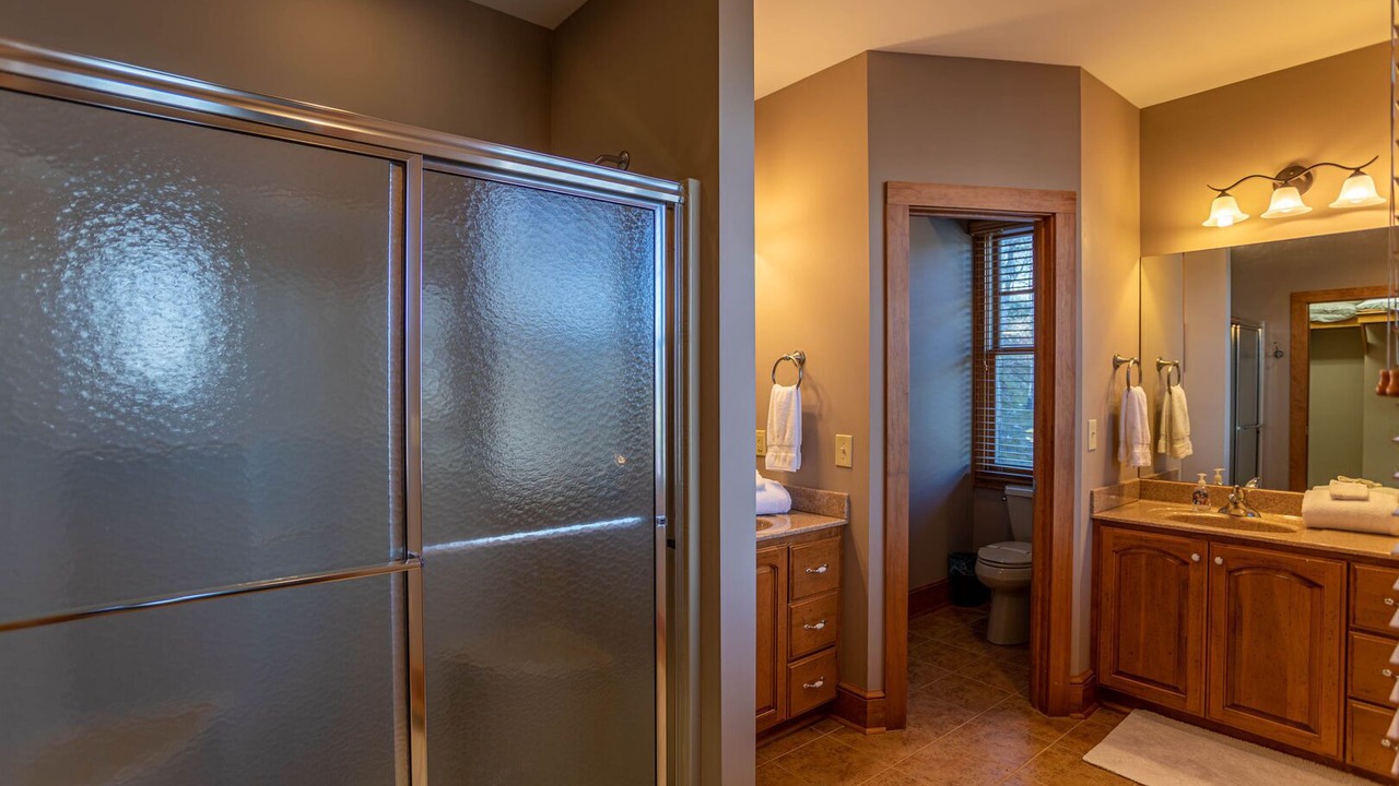 Photo of Bathroom in Foscoe