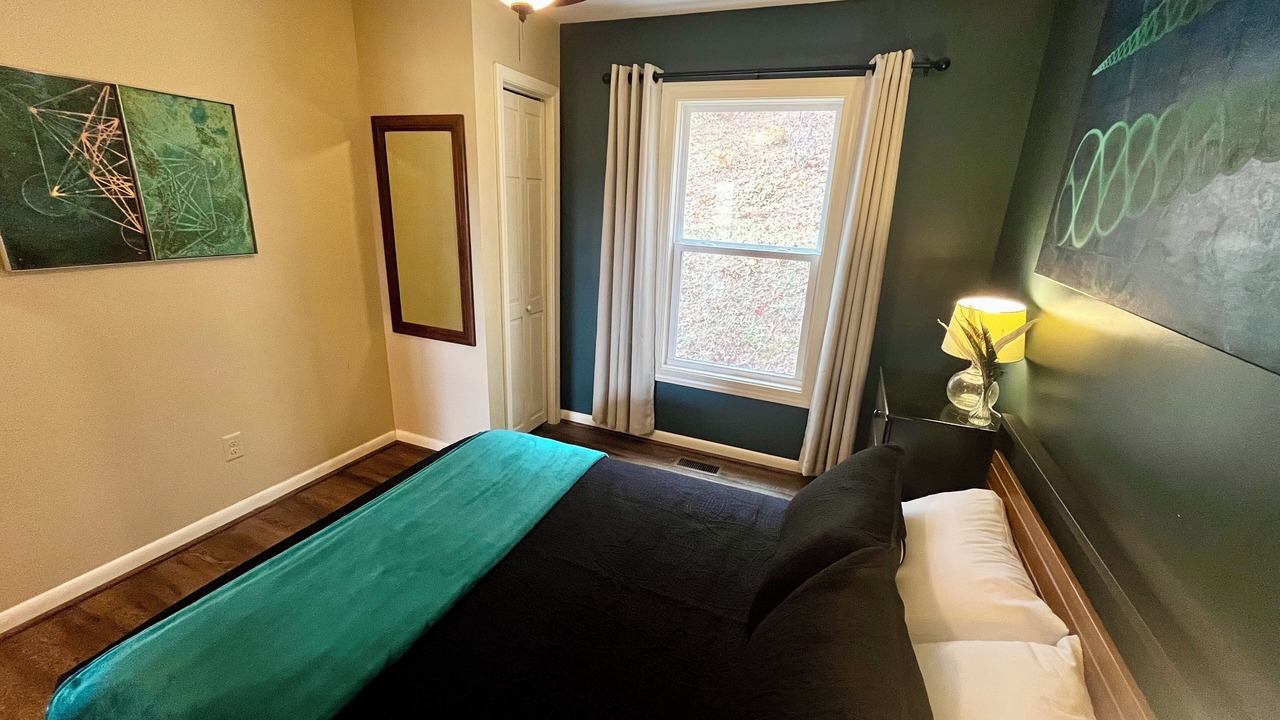 Photo of Bedroom in Alexander