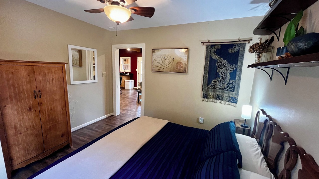 Photo of Bedroom in Alexander