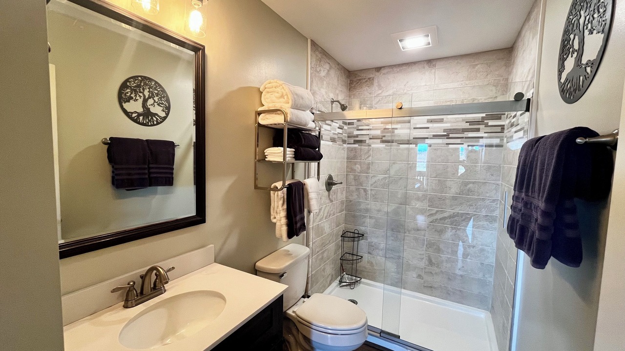 Photo of Bathroom in Alexander