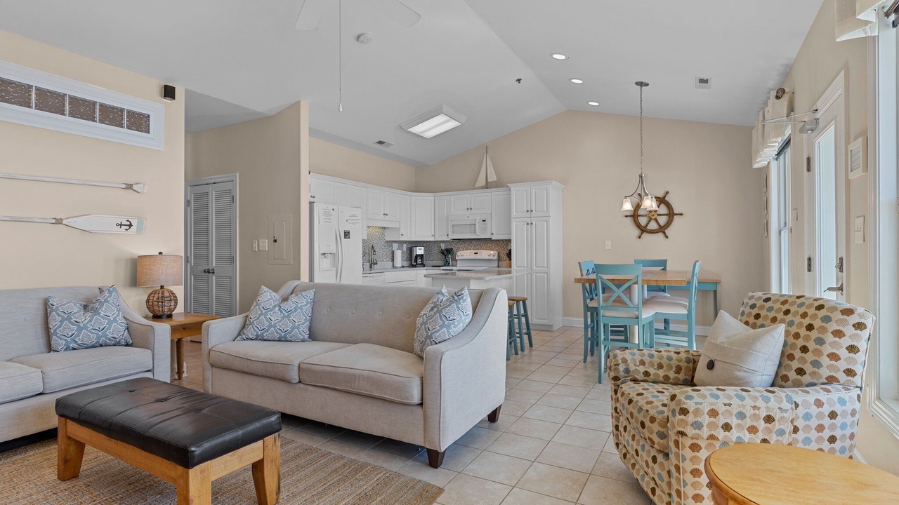 Photo of Livingroom in Indian Beach