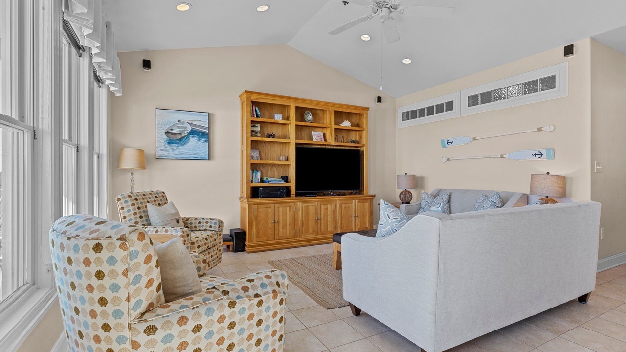 Photo of Livingroom in Indian Beach
