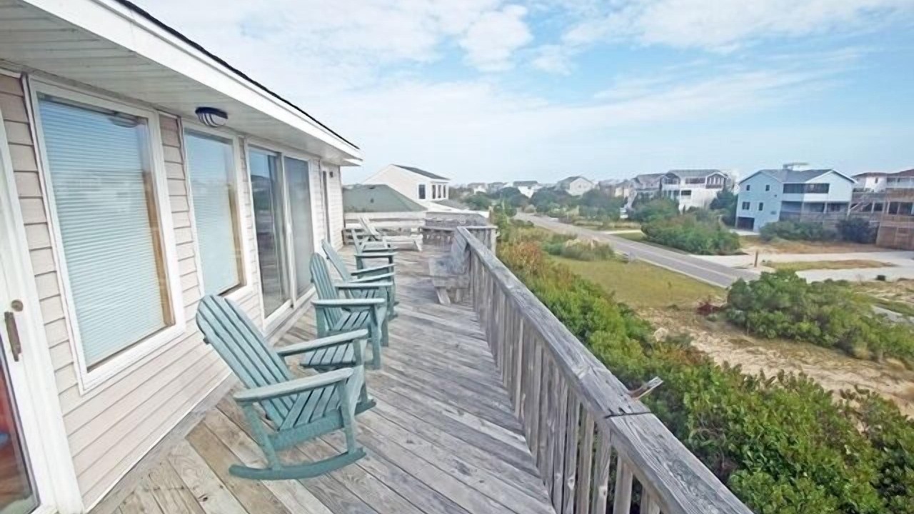 Photo of Patio Balcony in Whalehead Beach