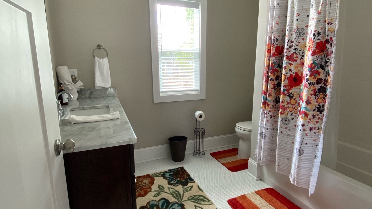 Photo of Bathroom in Villa Heights