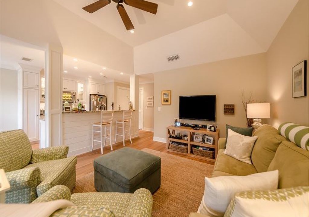 Photo of Livingroom in Kiawah Island