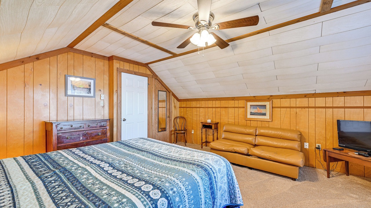 Photo of Bedroom in Mayhew