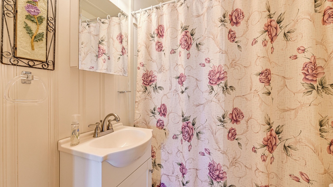 Photo of Bathroom in Mayhew