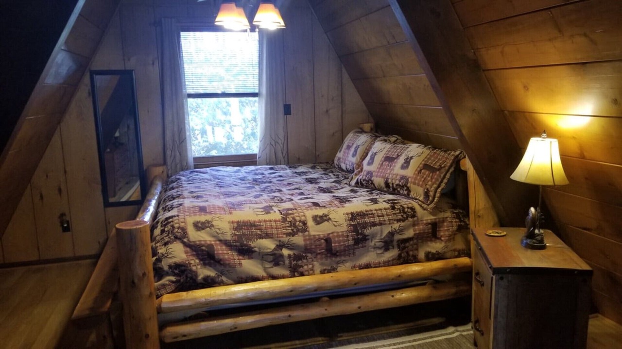 Photo of Bedroom in Burnsville