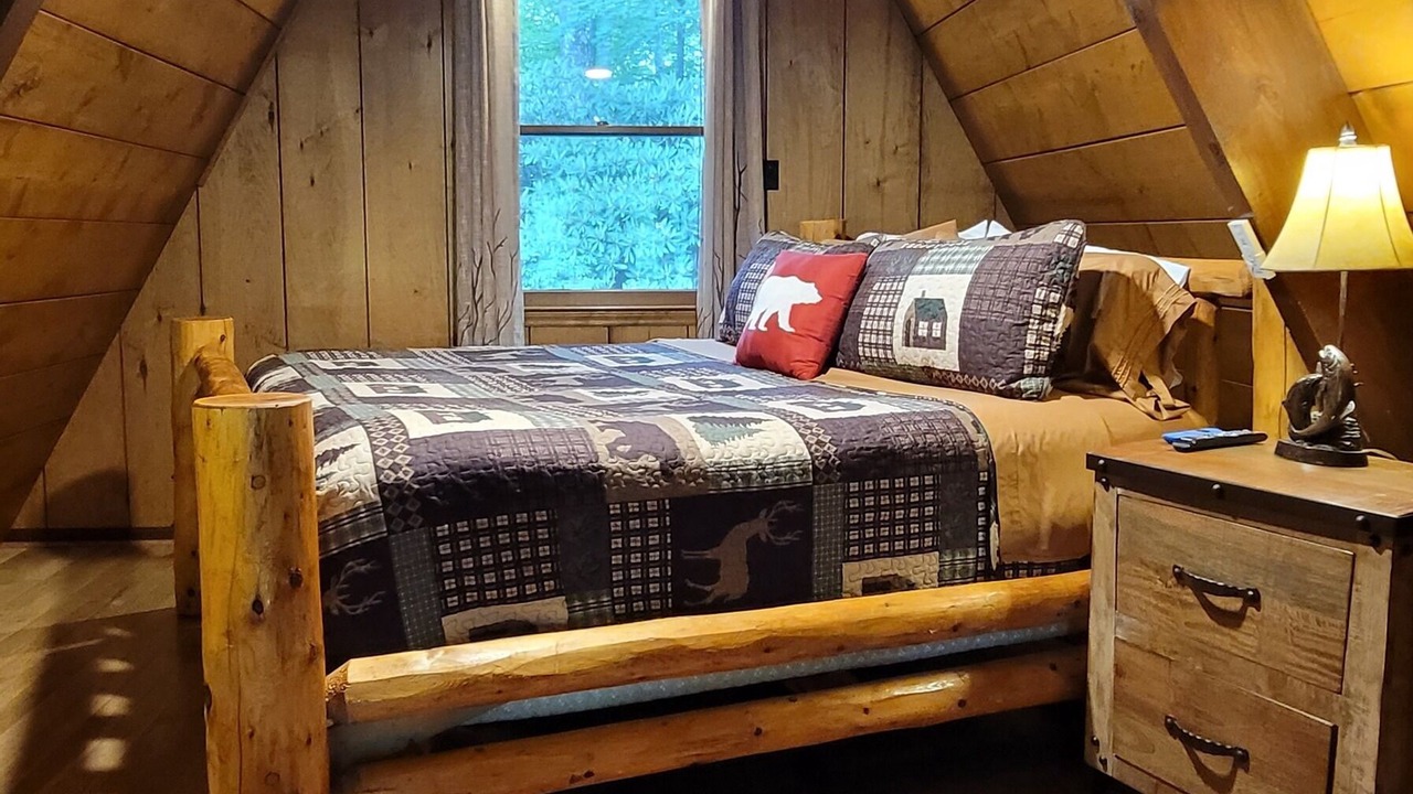 Photo of Bedroom in Burnsville