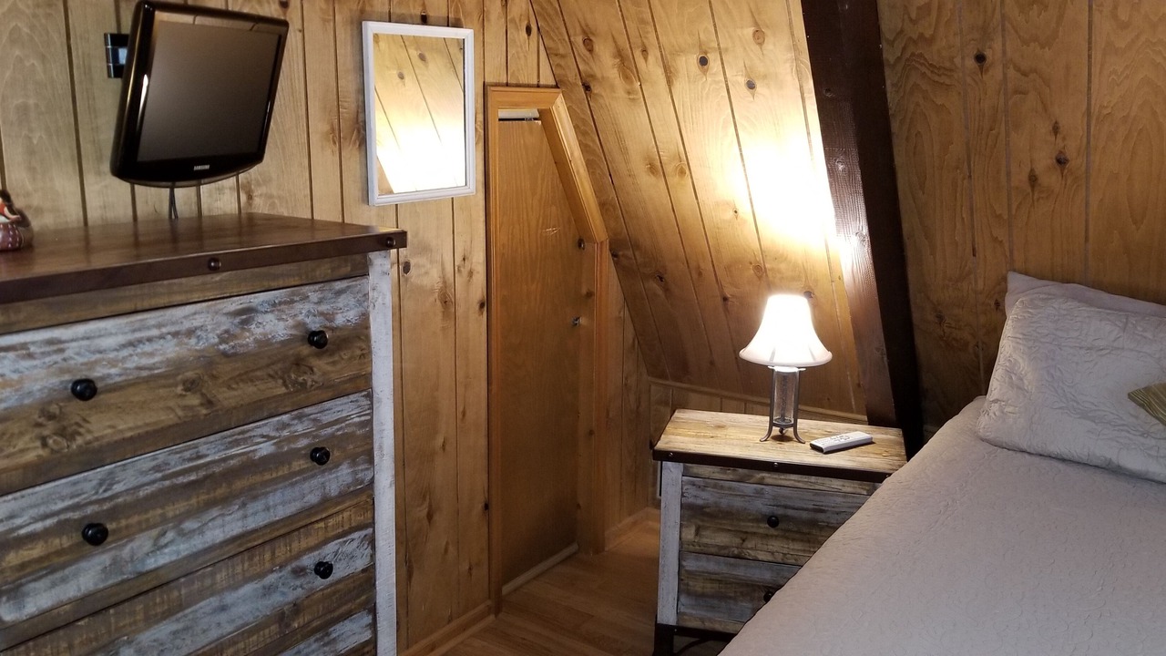 Photo of Bedroom in Burnsville