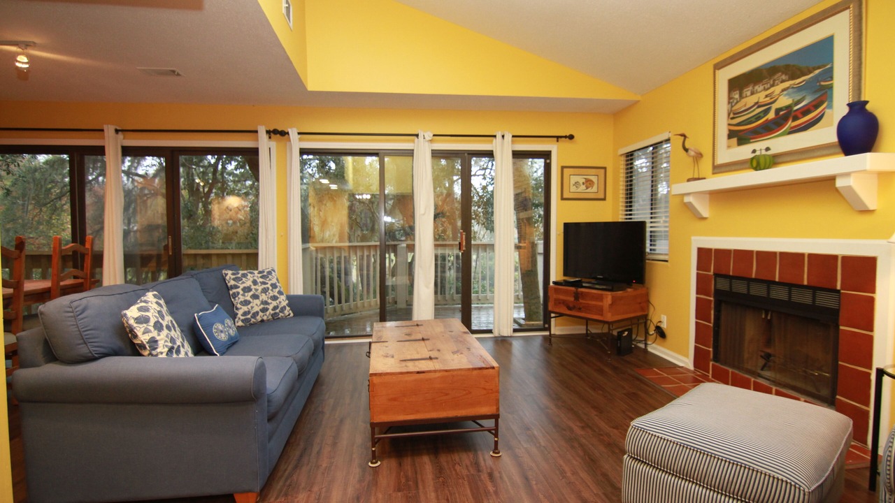 Photo of Livingroom in Shipyard Plantation