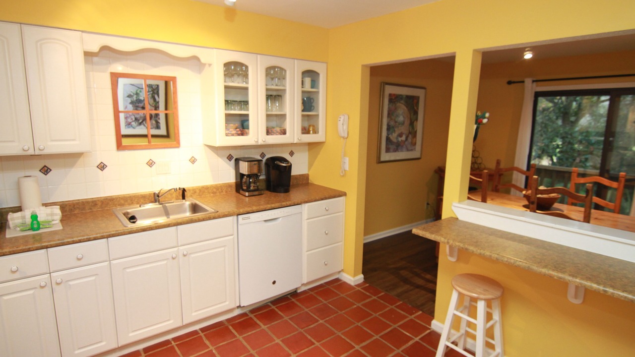 Photo of Kitchen in Shipyard Plantation