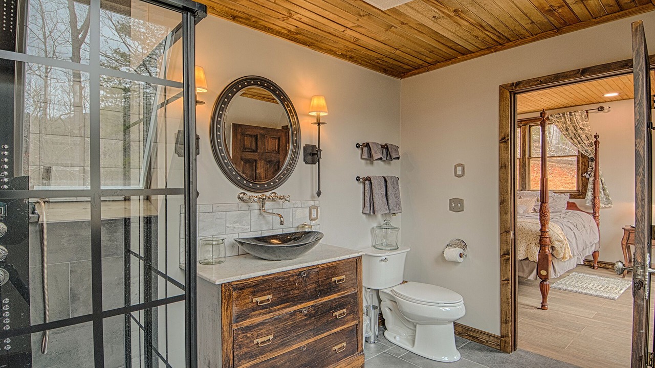 Photo of Bathroom in Clyde