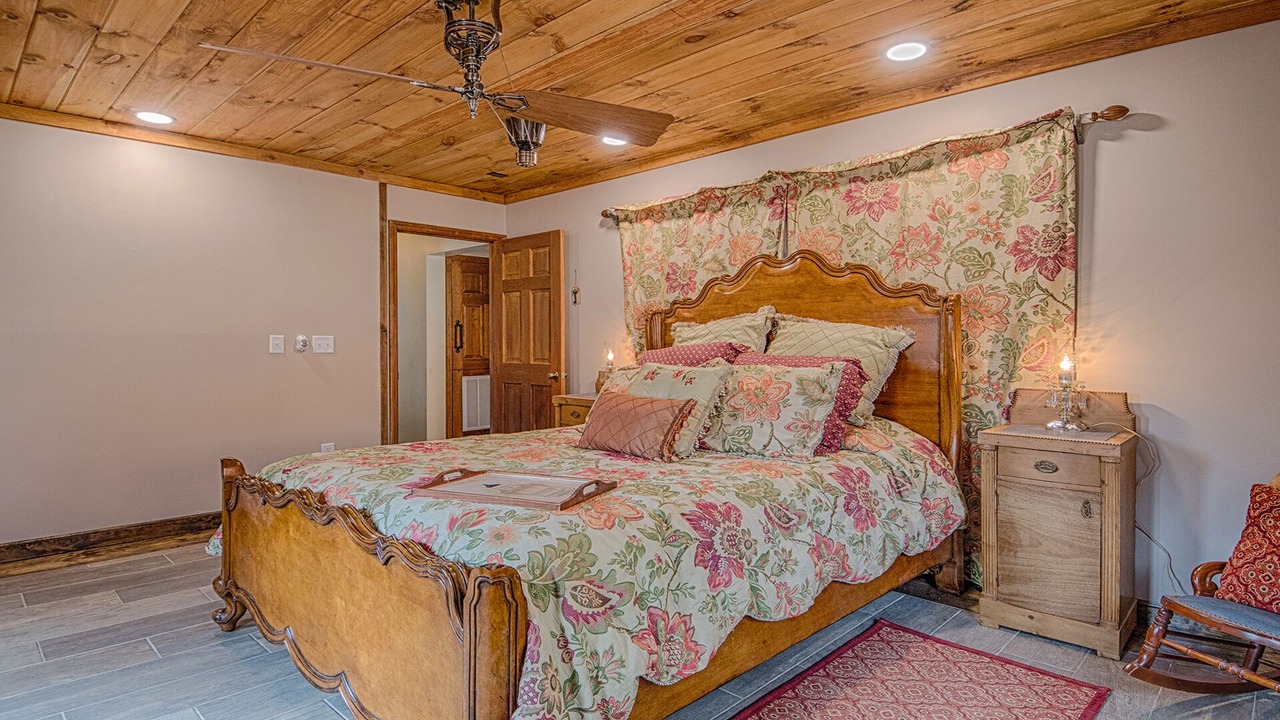 Photo of Bedroom in Clyde