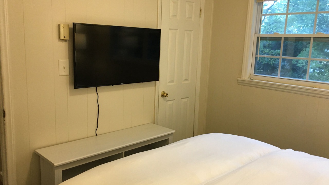 Photo of Bedroom in Biddleville