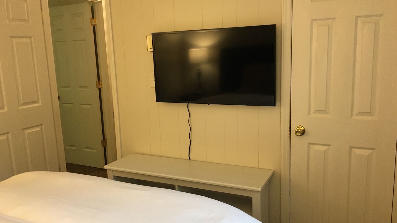 Photo of Bedroom in Biddleville