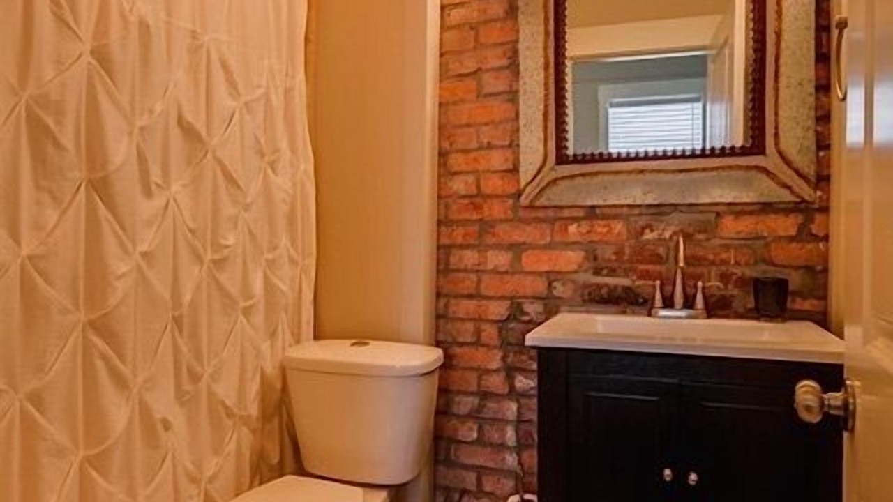 Photo of Bathroom in East End