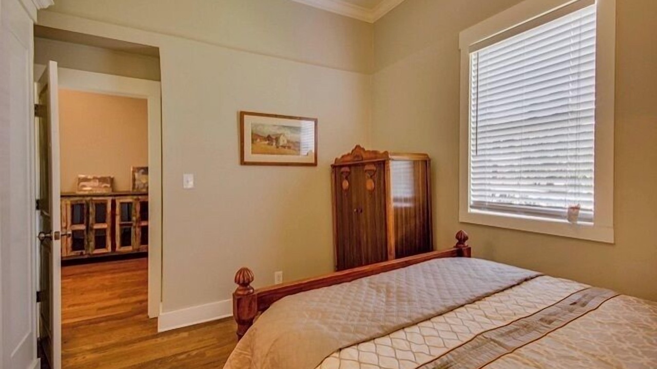 Photo of Bedroom in East End