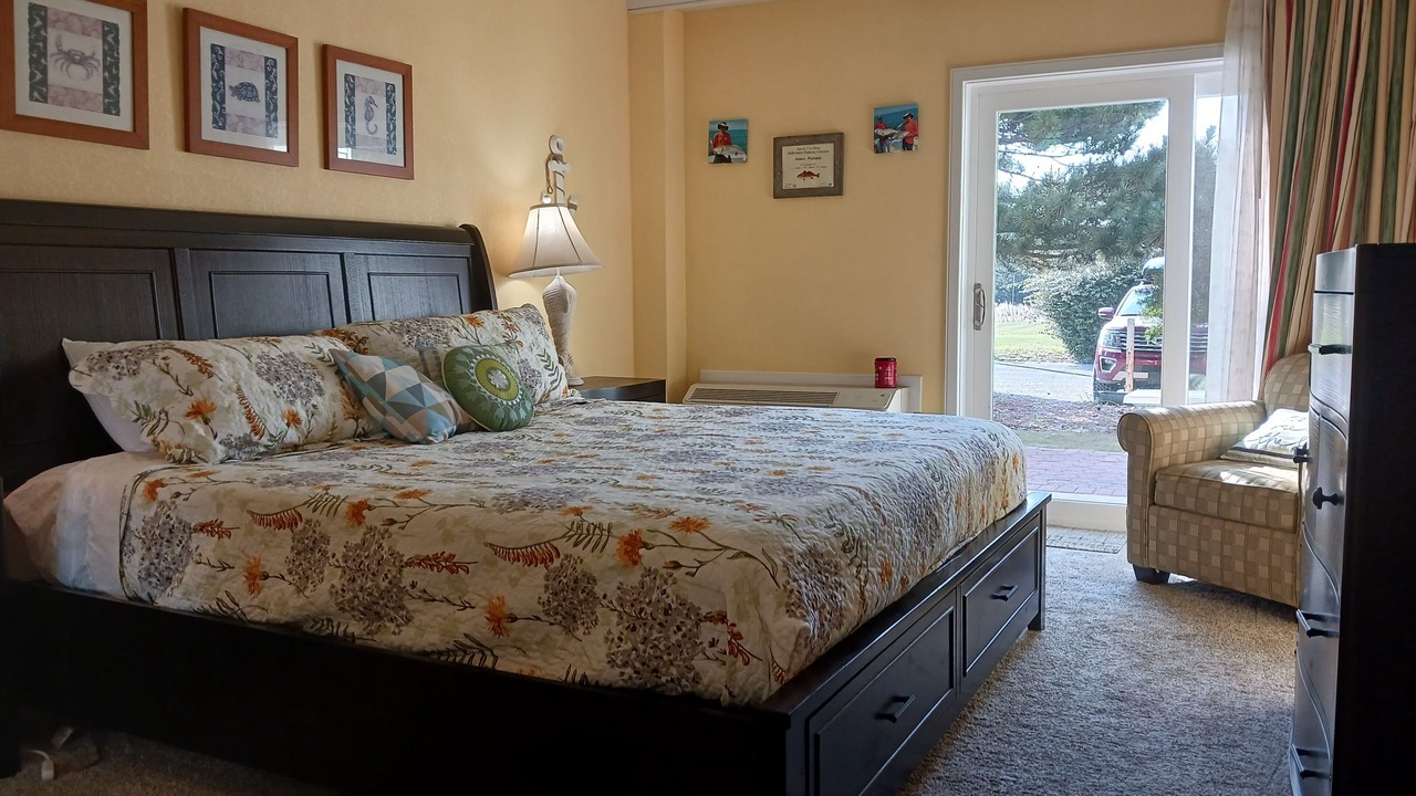 Photo of Bedroom in Hatteras