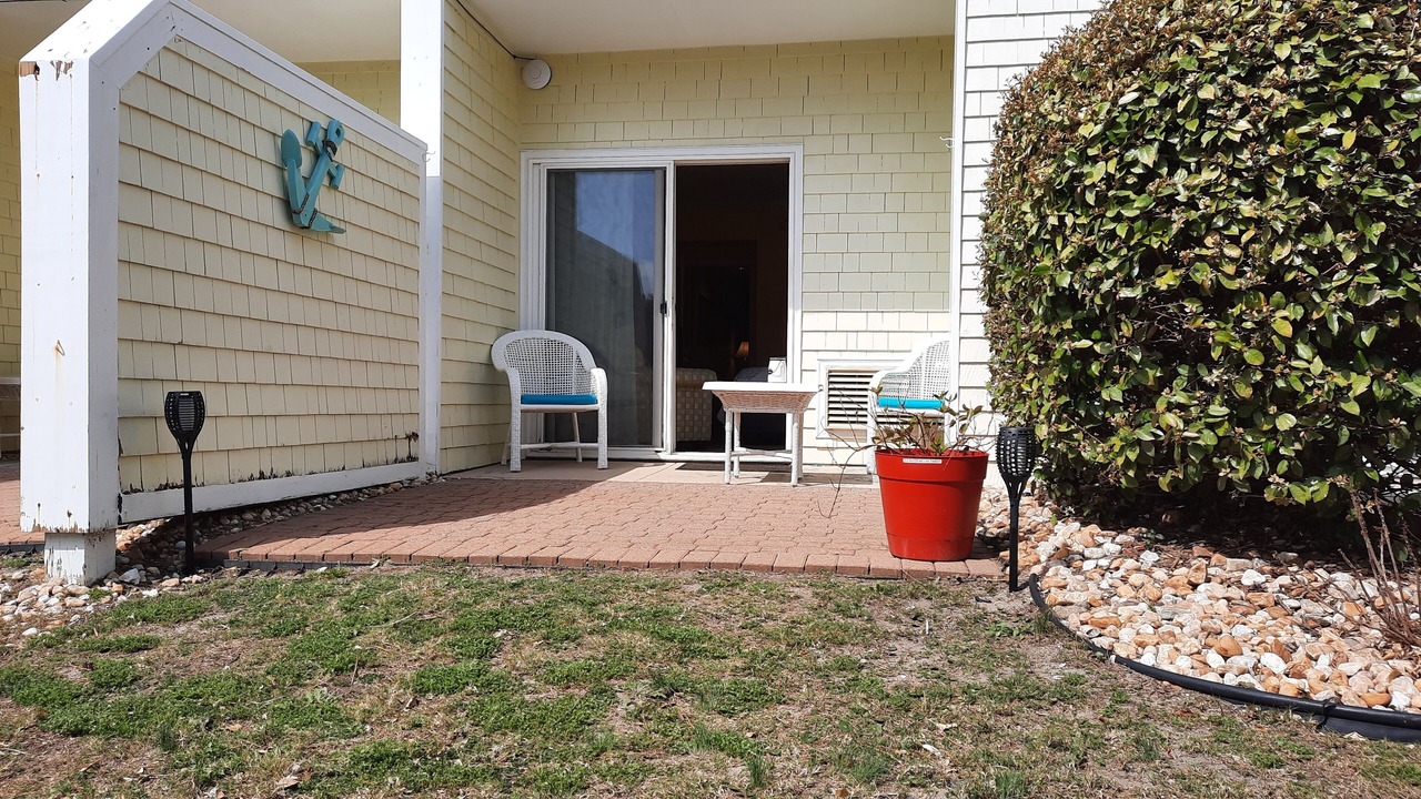 Photo of Patio Balcony in Hatteras