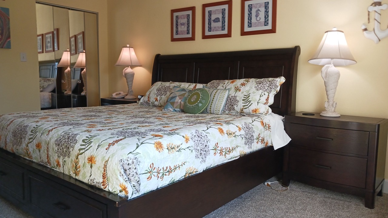 Photo of Bedroom in Hatteras