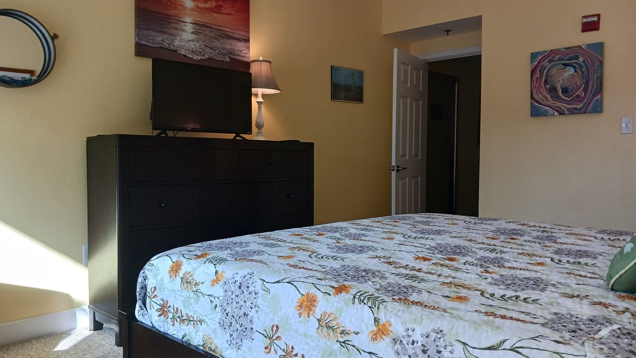 Photo of Bedroom in Hatteras
