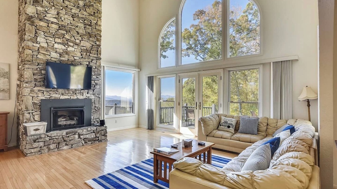 Photo of Livingroom in Skyland