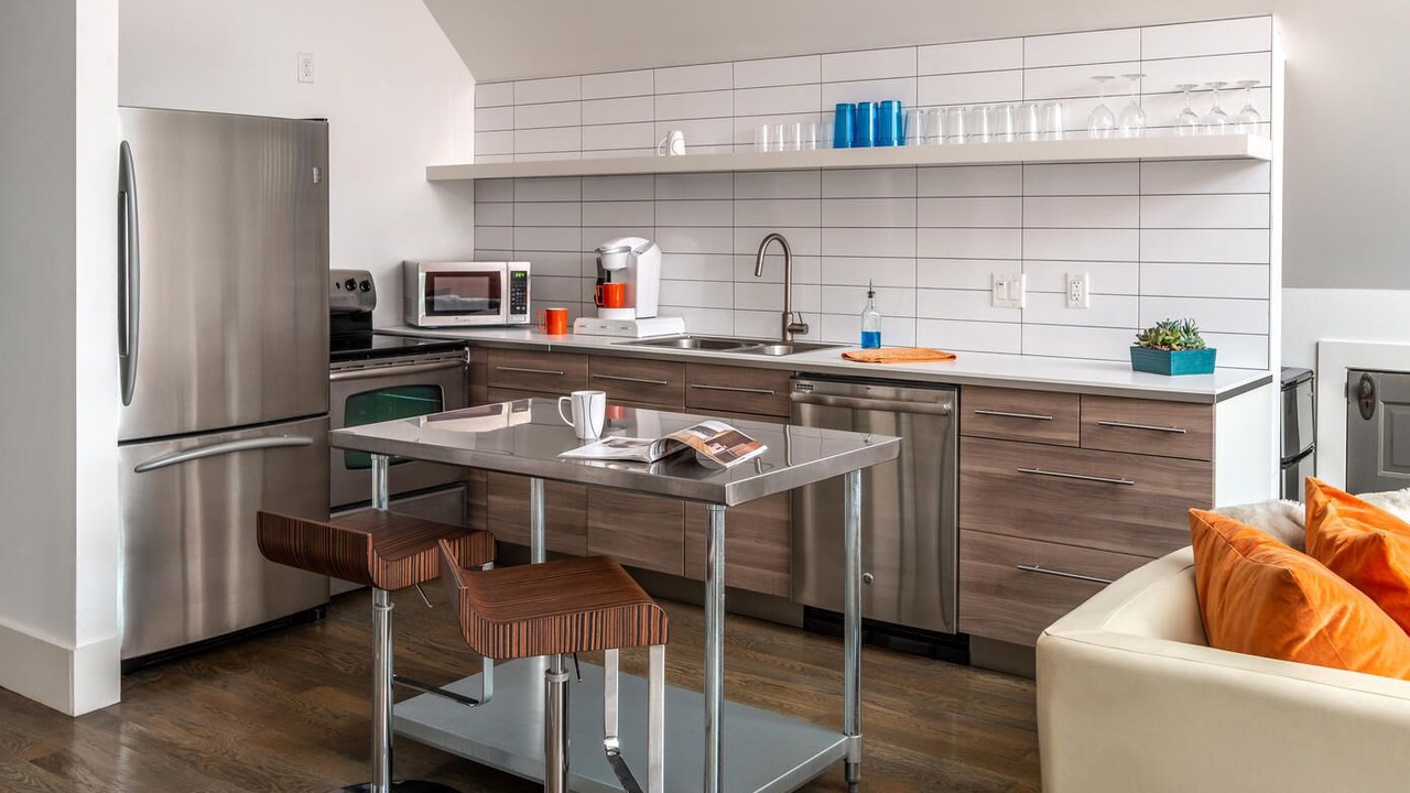 Photo of Kitchen in Eighth Avenue