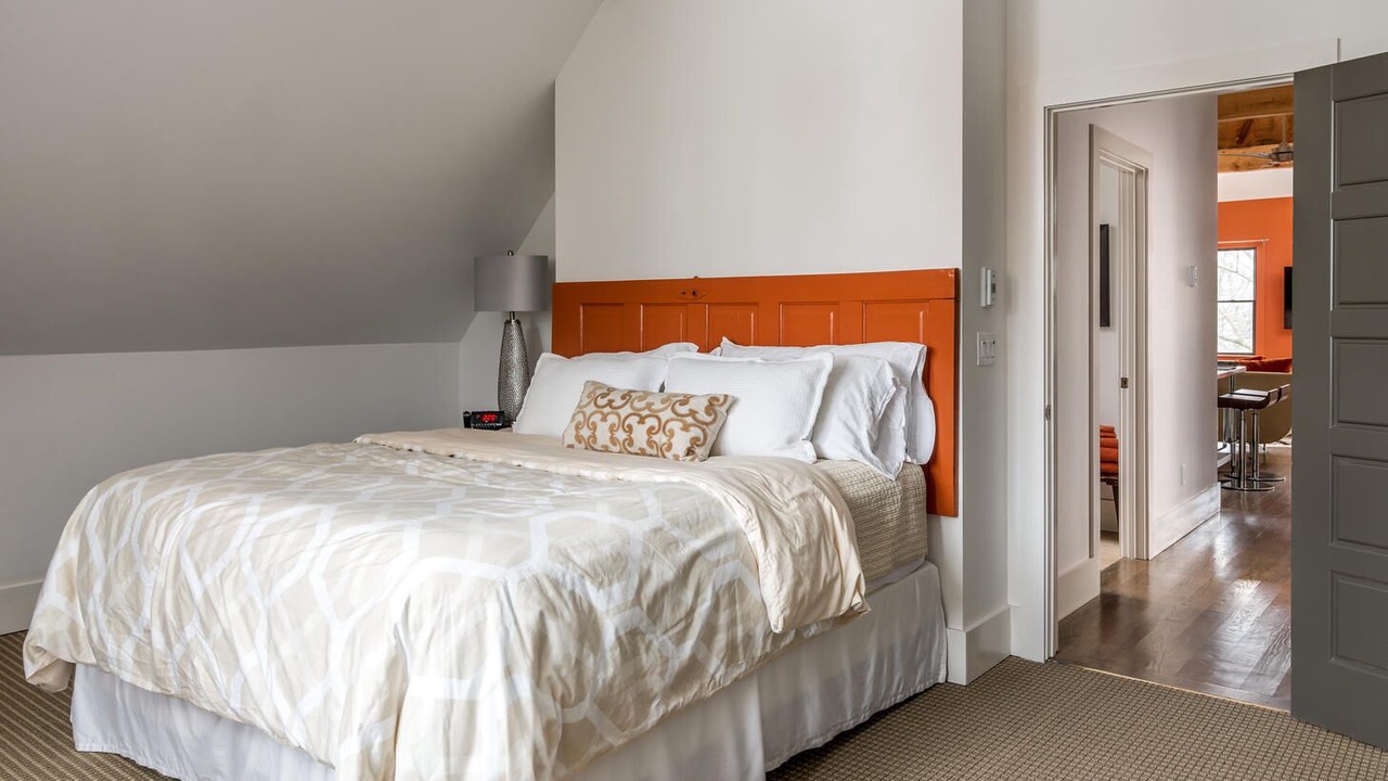 Photo of Bedroom in Eighth Avenue