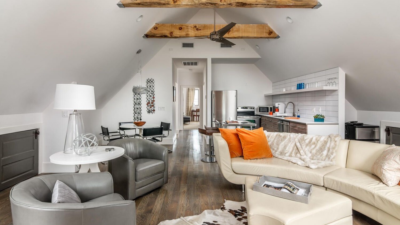 Photo of Livingroom in Eighth Avenue