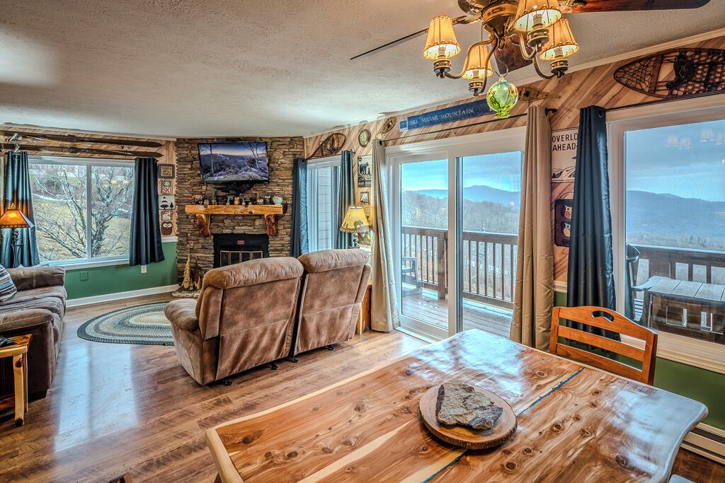 Photo of Livingroom in Sugar Mountain