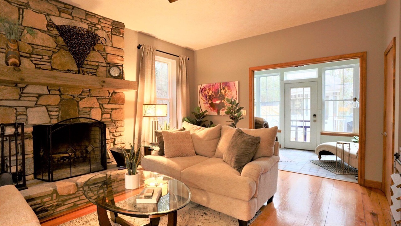 Photo of Livingroom in Gerton