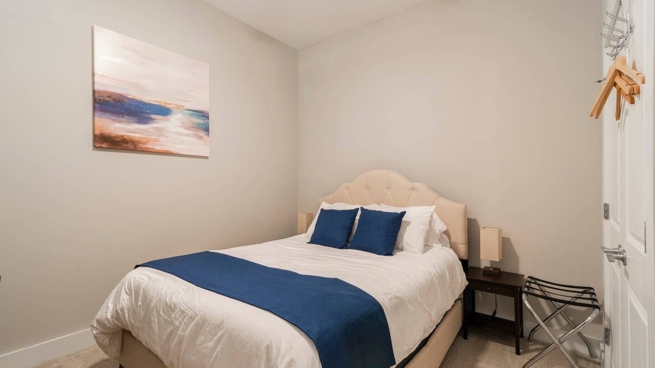 Photo of Bedroom in Myers Park