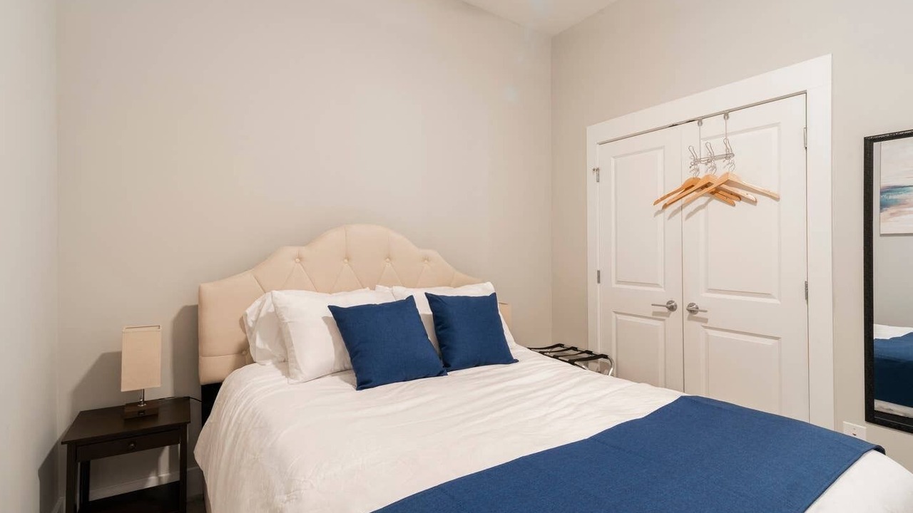 Photo of Bedroom in Myers Park