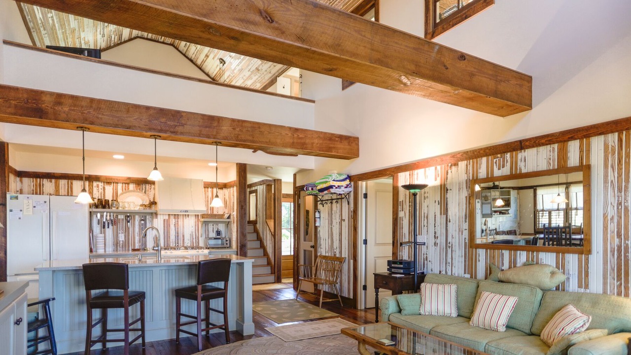Photo of Livingroom in Minnesott Beach